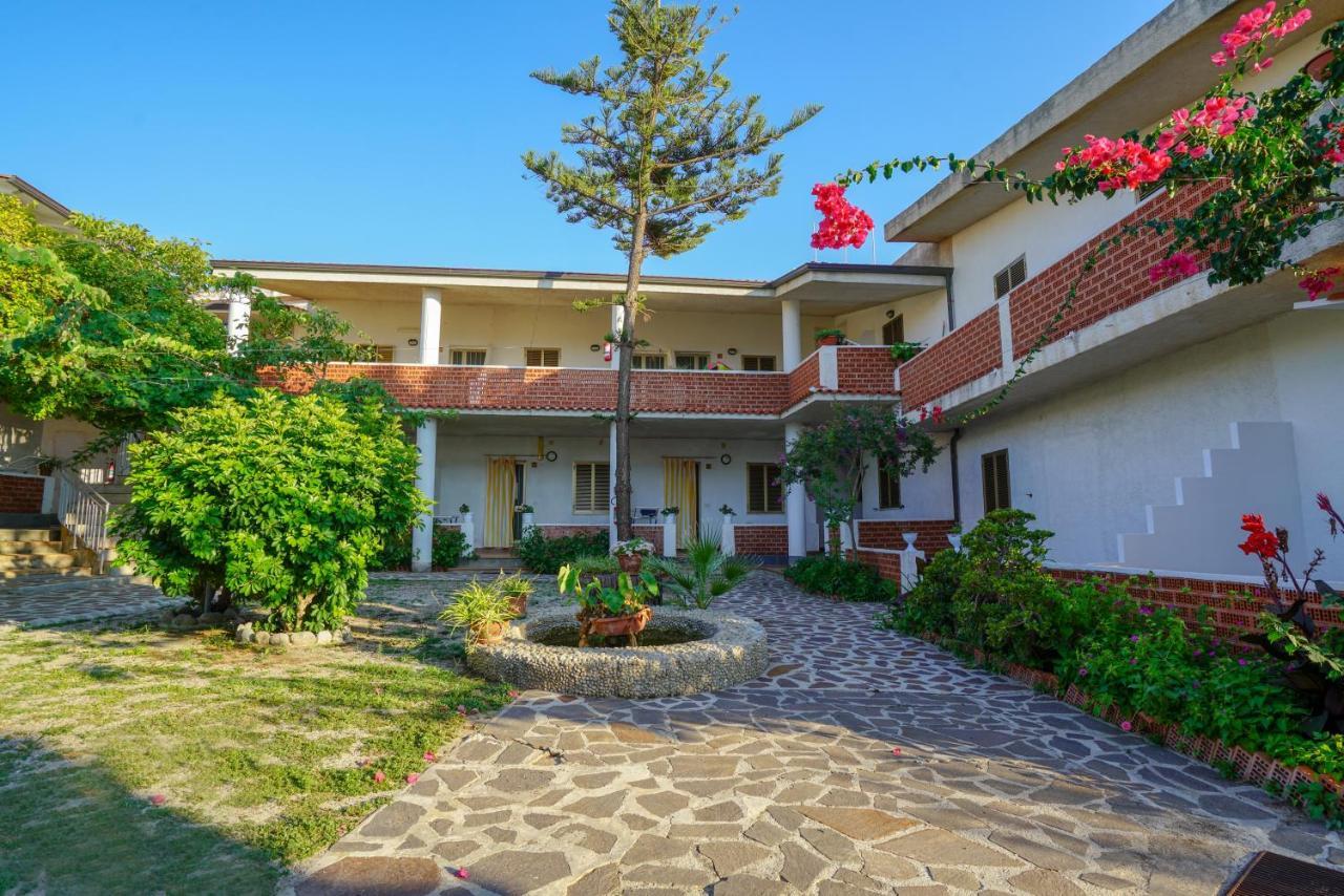 סנטה דומניקה Hotel Residence Le Playe מראה חיצוני תמונה